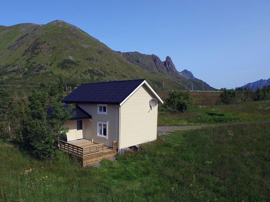 Laupstad Charming House By The Sea, Lofoten! מראה חיצוני תמונה